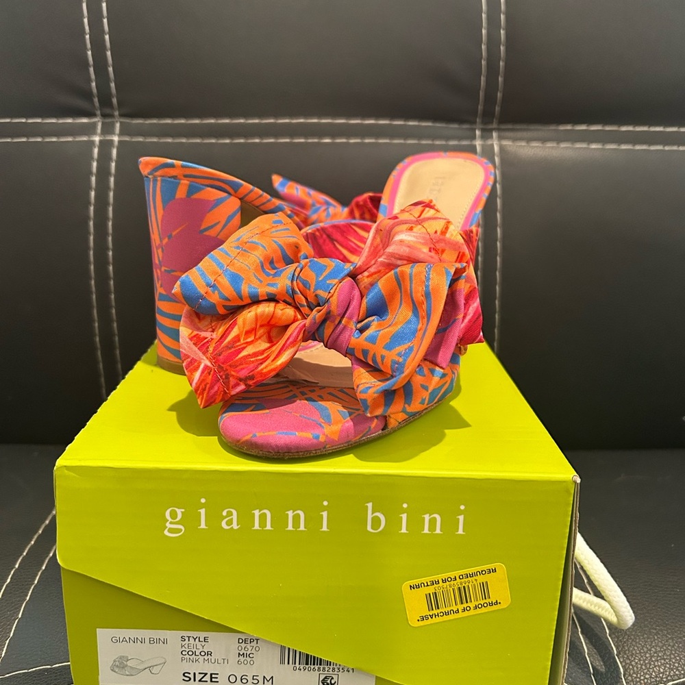 Gianni Bini Vibrant Pink and Orange Mules